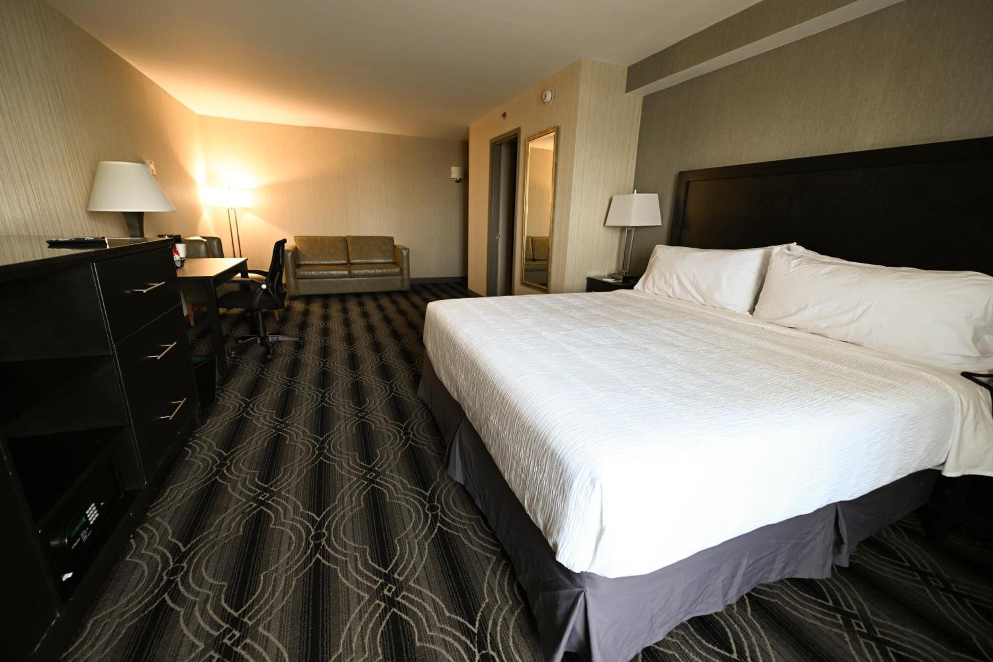 Grand Resort Hotel - Mt Laurel - Philadelphia Mount Laurel Eksteriør billede